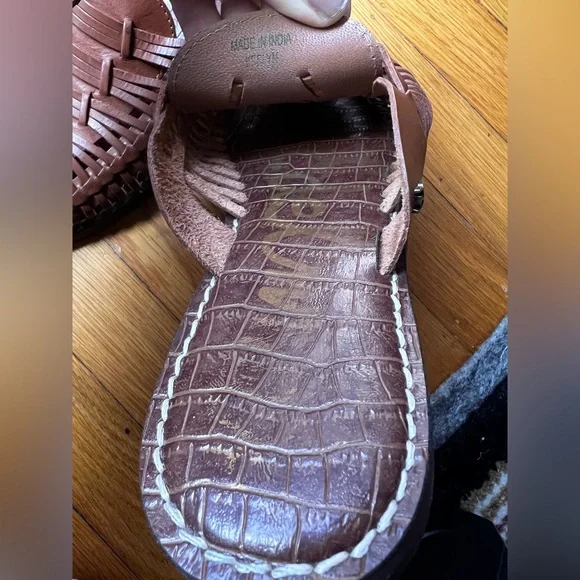 Sam Edelman leather woven flat huarache mules/sandals great condition - Picture 5 of 5
